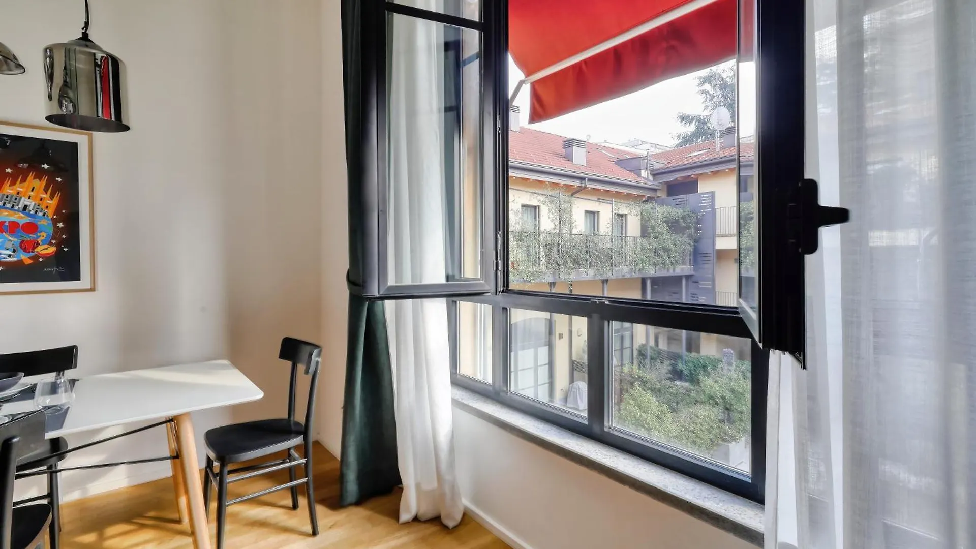 Apartment Urban Glow Studio Via Col Di Lana Milan Italy